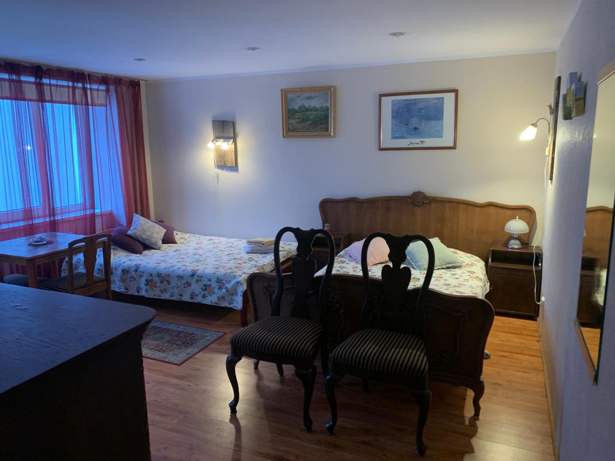 Rueuetli - Cute Old Town Apartment - 2 Big Beds, Free Parking تارتو المظهر الخارجي الصورة